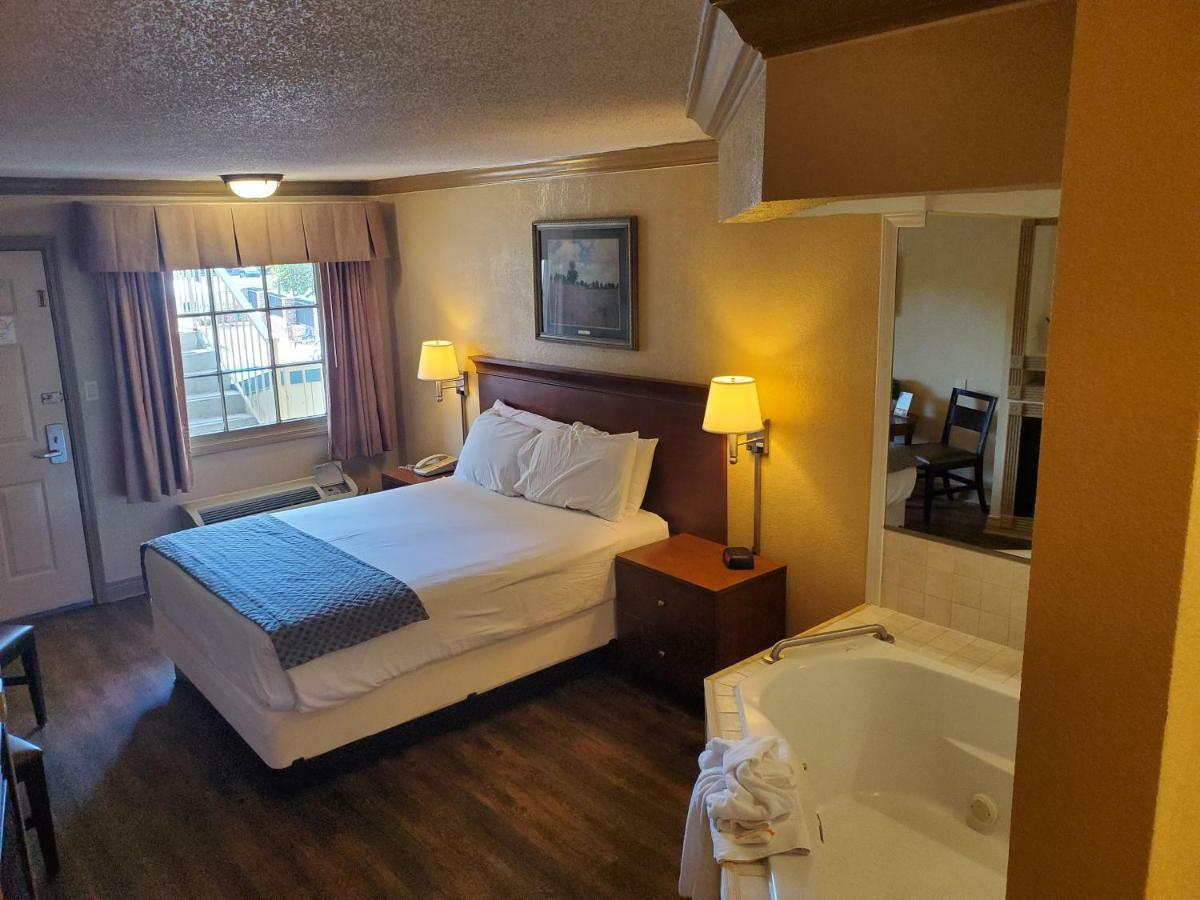 Colonial House Motel Pigeon Forge Luaran gambar